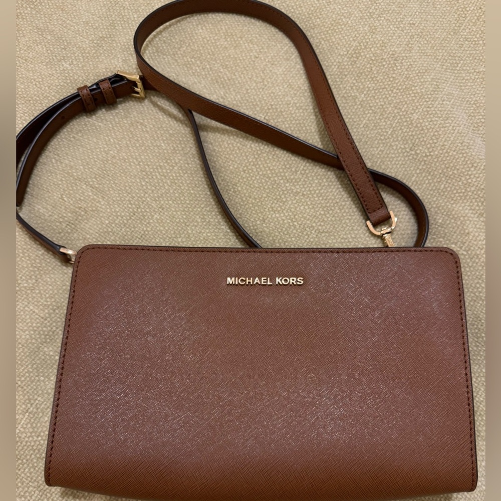 Michael Kors crossbody bag